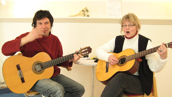 Die 5 besten Gitarrenunterrichtsangebote in Flensburg – Mehr Sicherheit beim Spielen entwickeln