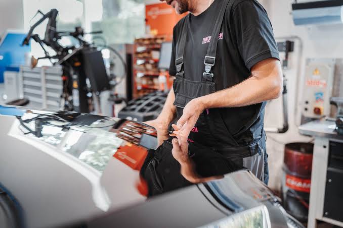 Die 5 besten Neulackierungs-Services in Ingolstadt – Das gesamte Fahrzeug mit frischem Lack neu auffrischen